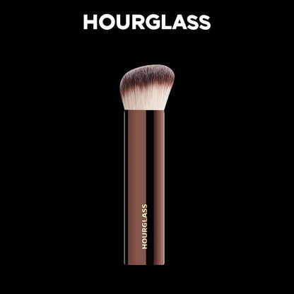 “Hourglass Makeup Brush No.20 Soft Fiber Hair Seamless Finish Foundation Brush”