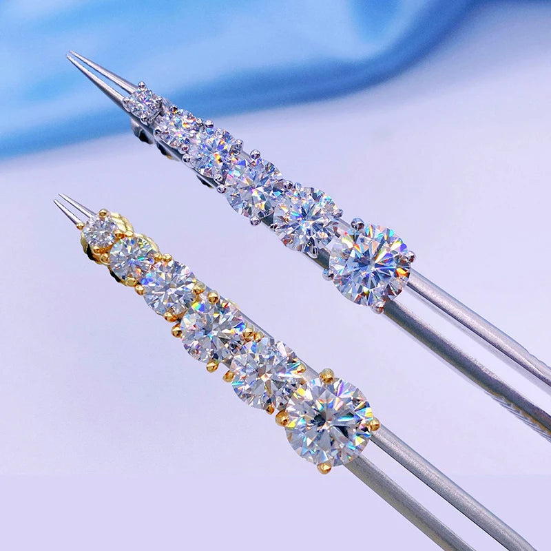 “0.1-3CT moissanite stud earrings, 925 silver, platinum plated, GRA certified wedding jewelry.”