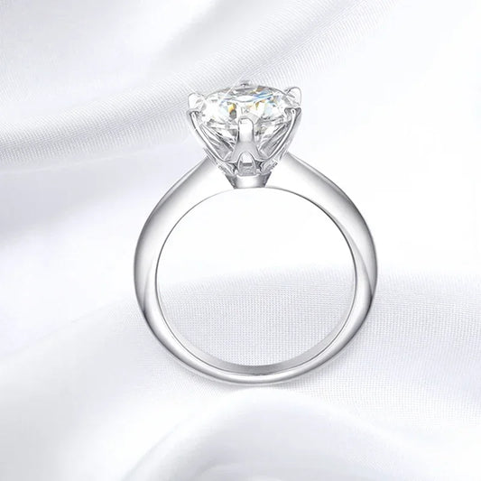 “GRA-certified moissanite solitaire ring, VVS1, perfect for engagement or wedding.”