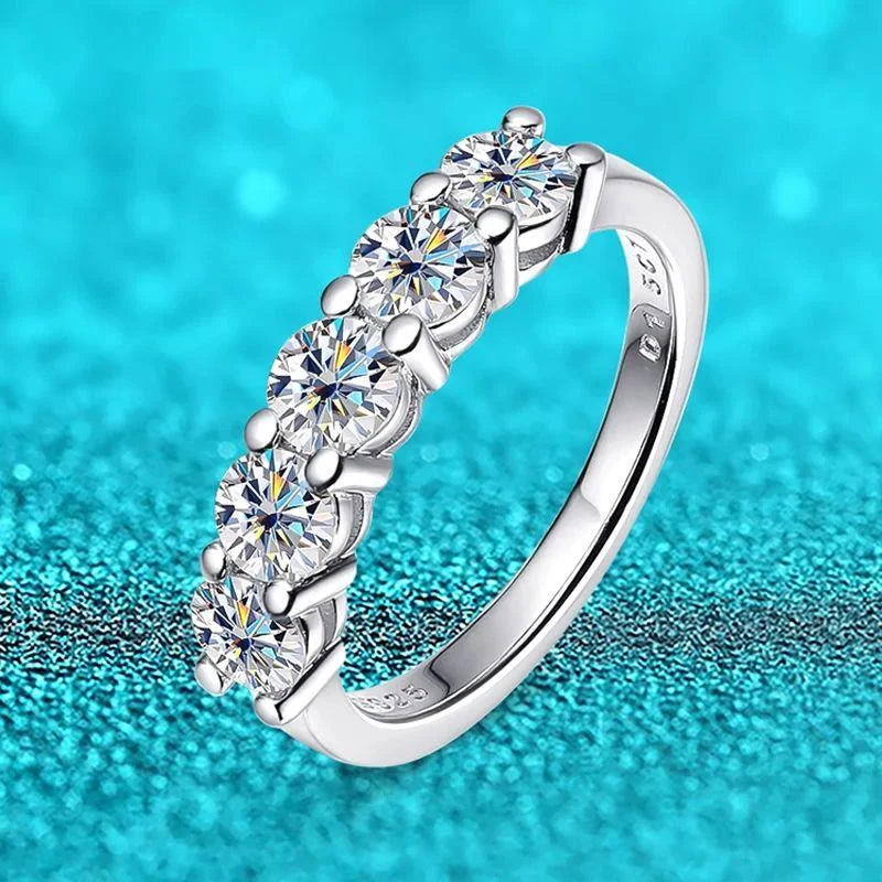 “4mm D Color VVS Moissanite Ring for Women, S925 Sterling Silver Wedding Band.”