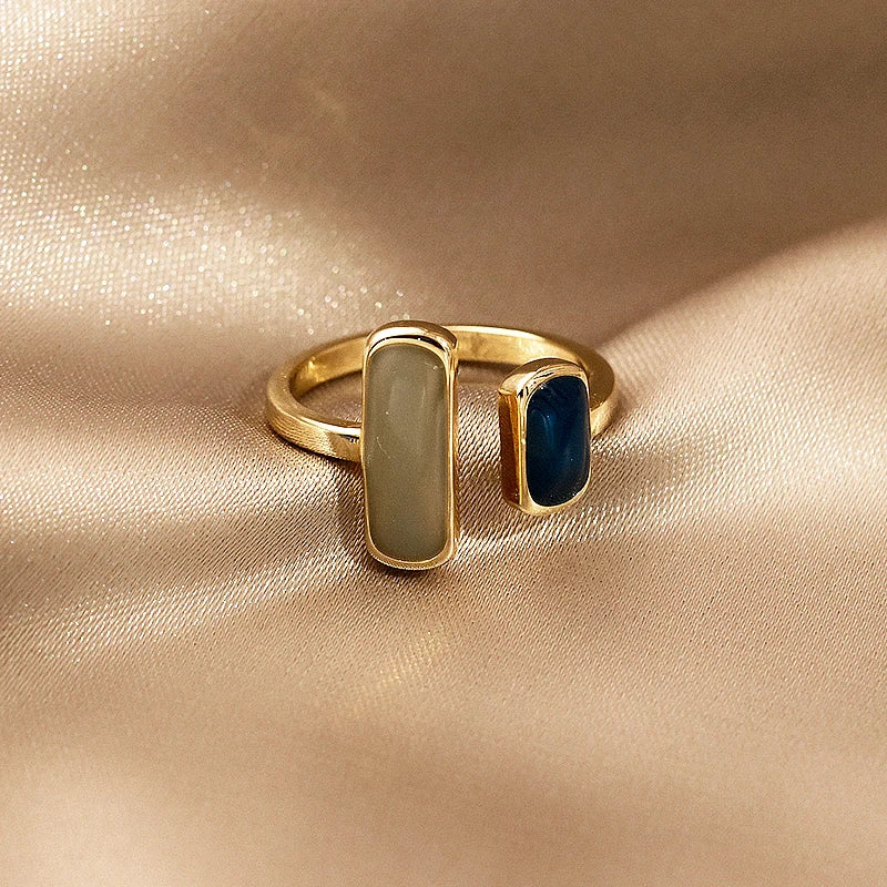 “Adjustable Colorful Drip Glaze Ring for Women - Retro Gold Jewelry.”