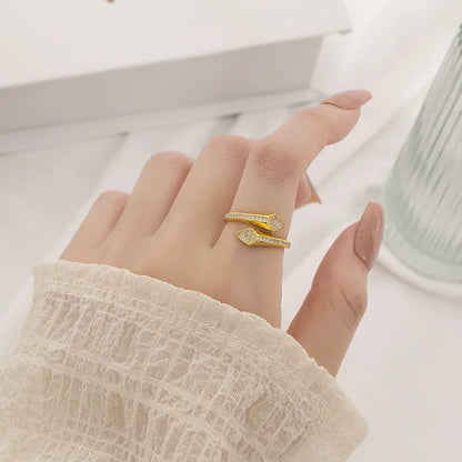 “Snake Ring – Micro Inlaid Zircon, Simple Design, Fashion Index Finger Ring for Women”