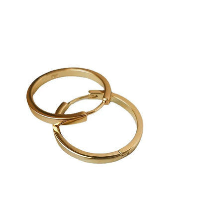 “Fashion Big Round Hoop Earrings, Shiny Circle Jewelry for Women, Party Style”